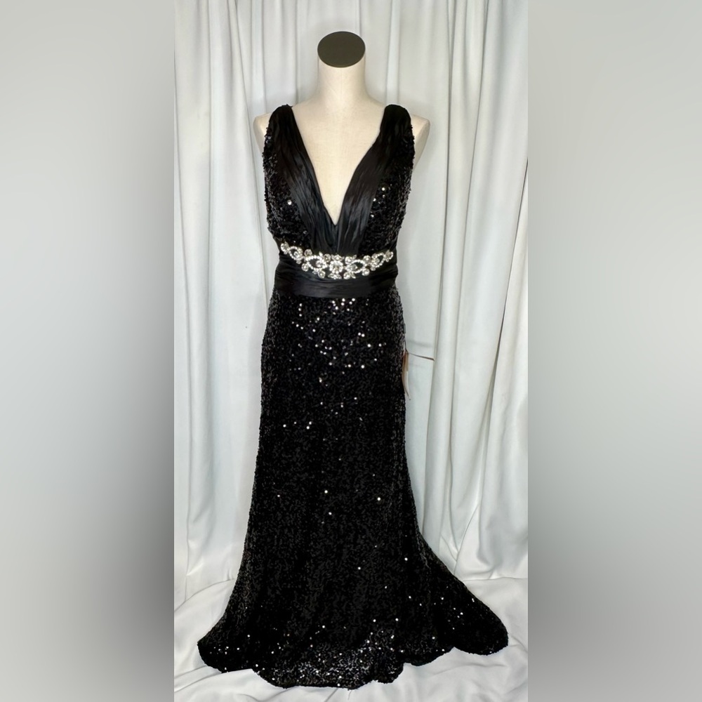 NWT mobwife style floor length black tie low back full sequin gown w/train US 12